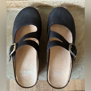 Dansko Bria clog size 36